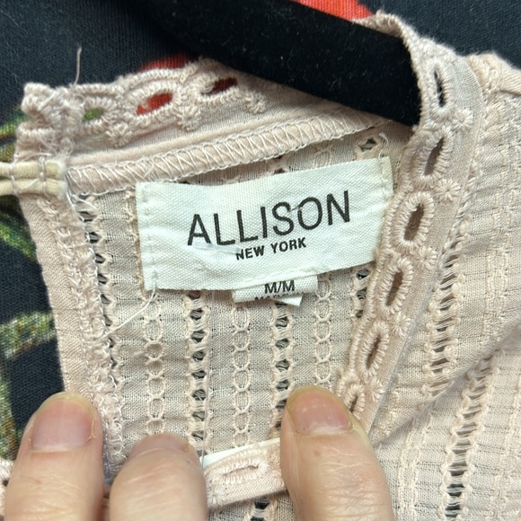 Allison New York - Cottage Core Top - Picture 3 of 6